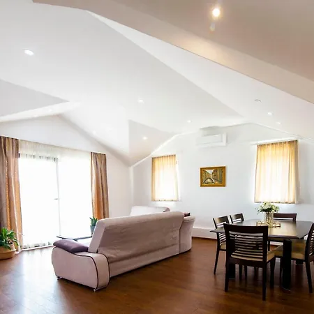 Stone House With 4 Bedrooms And Beautiful View Βίλα *