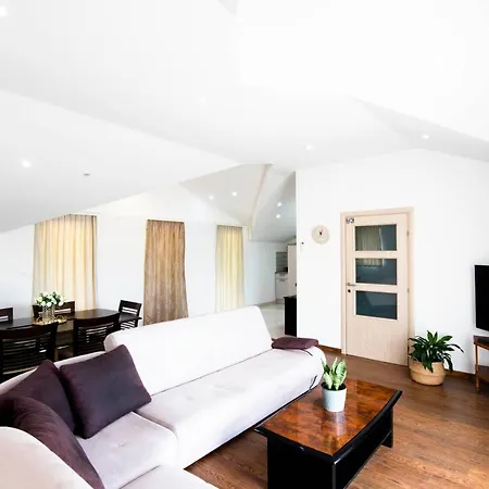 Stone House With 4 Bedrooms And Beautiful View *