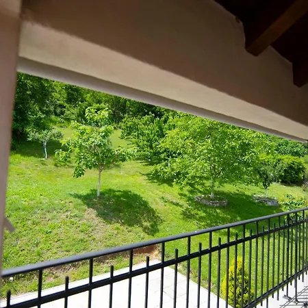 Villa Stone House With 4 Bedrooms And Beautiful View
